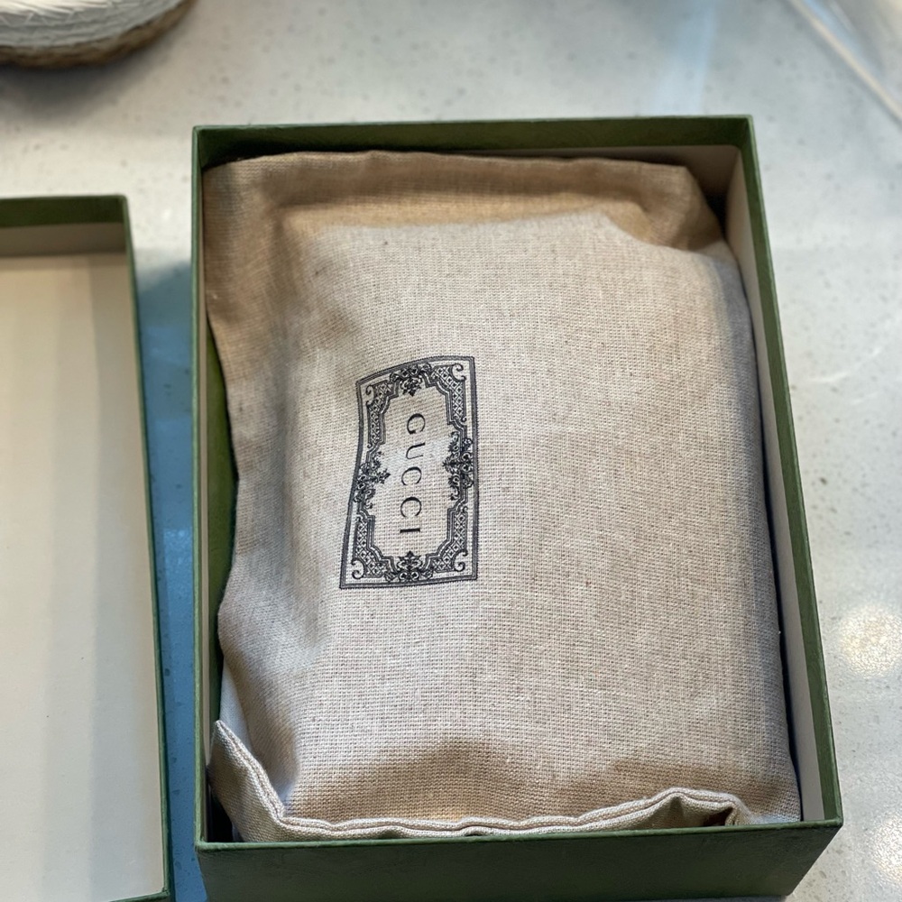 Gucci Mini Dionysus GG Supreme Bag - Picture 11 of 12